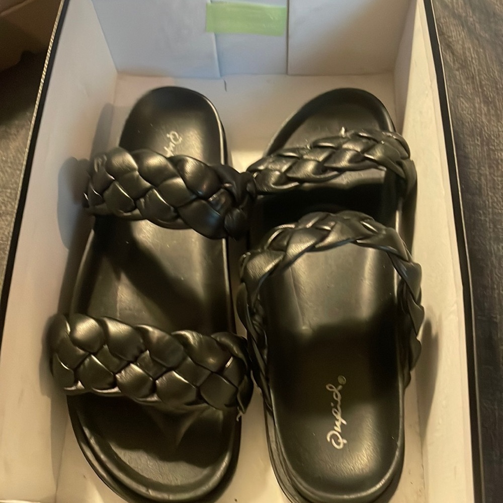 Cupid Sandals